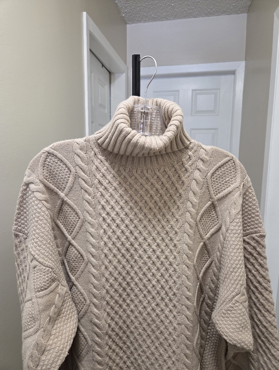 Aritzia Sunday Best Merino Wool & Organic Cotton Blend Cable Knit Sweater - Picture 4 of 8